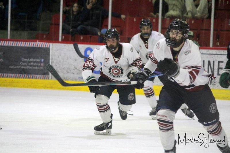 Ligue régionale de hockey : Coaticook VS Daveluyville en finale dès vendredi